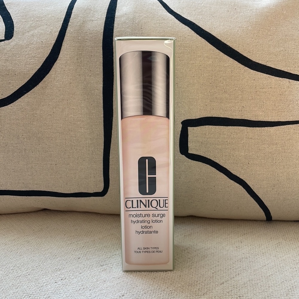 Clinique Moisture Surge Hydrating BRAND NEW IN BOX